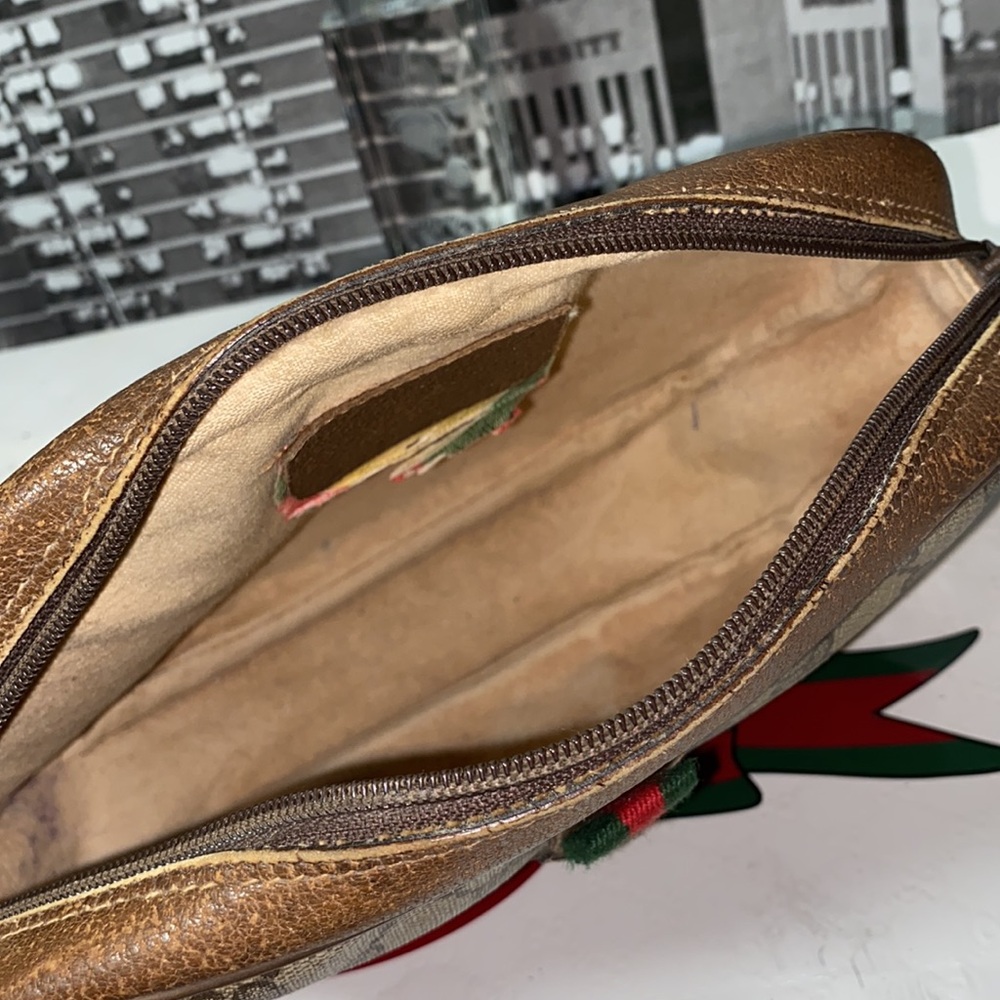 Authentic Rare Gucci Sherry Line GG Bag - Picture 8 of 16